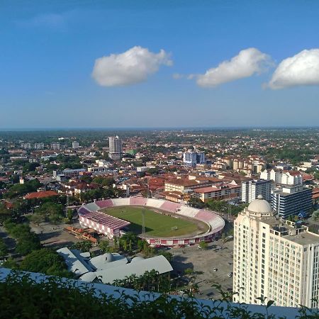 Panglima Troika Residensi Apartment Kota Bharu Exterior photo
